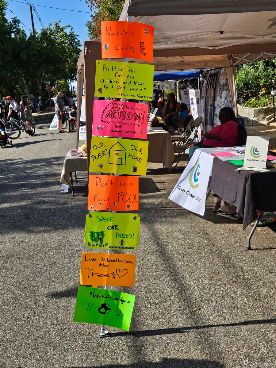 CclPhilly's tweet photo. We had a great time tabling at the Mt. Airy Village Fair last Sunday! For our activity, we created signs and hung them to our tent.

Our volunteers talked about the two state bills we are promoting (HB 1842 and HB 2277). Visit the link in our post from Friday to take action! https://t.co/ZiwNL32hSl