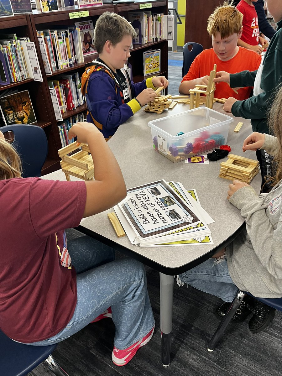 5th grade getting their <a href="/KEVAplanks/">KEVA® Planks</a> practice in! <a href="/Bulldogs512/">Chris Lash</a> <a href="/theSMSD/">SM School District</a> <a href="/BriarwoodElem/">Briarwood Bulldogs</a>
