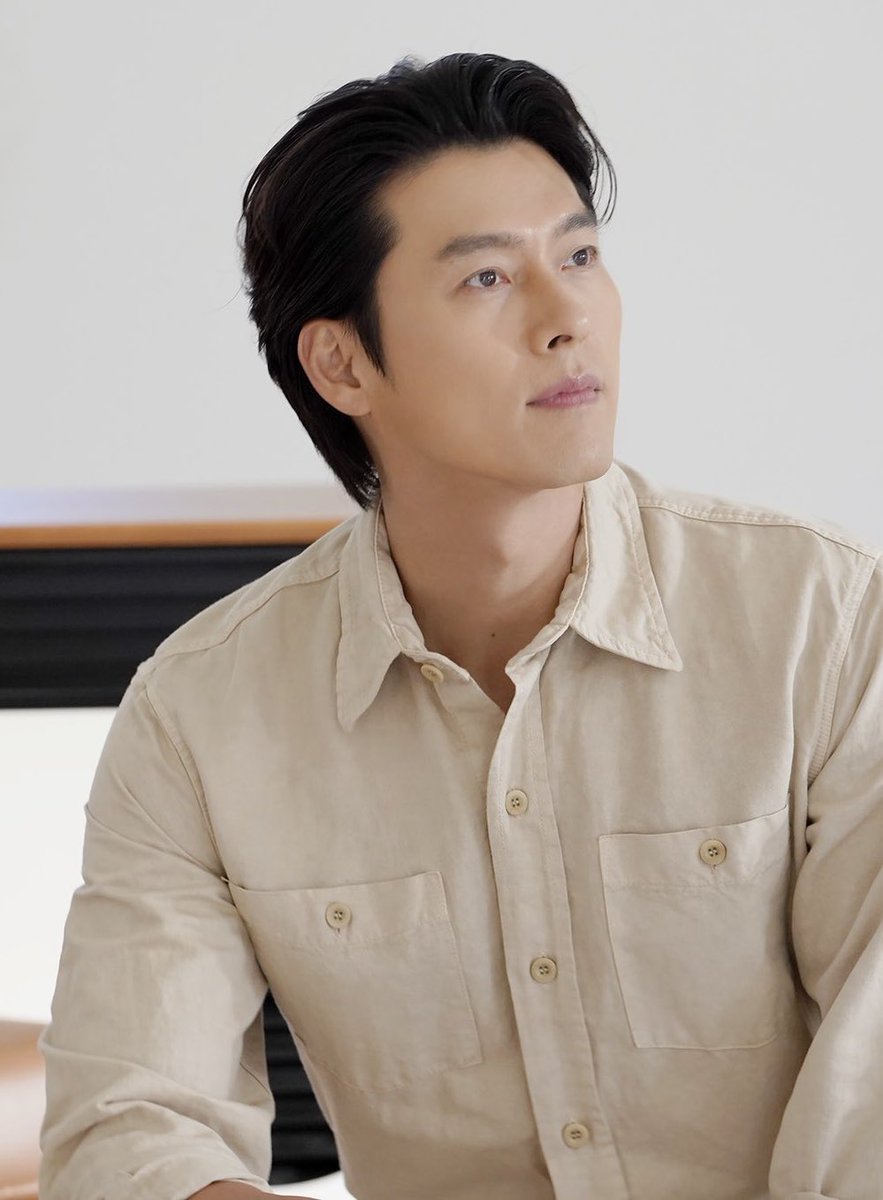 sonhyun6's tweet photo. HAPPY BIRTHDAY HYUN BIN!!
#HappyBinDay #HyunBin0925 https://t.co/tNB3UG82FR