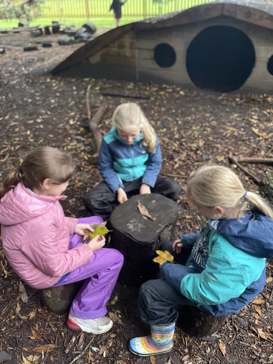 lordderamores's tweet photo. Year 5s creating and playing each others games out of natural materials! We had leaves snap, Dungeons &amp; Dragons, Monopoly and much more! Great teamwork and rule following! #LordDForest https://t.co/kRlY9YMwu0