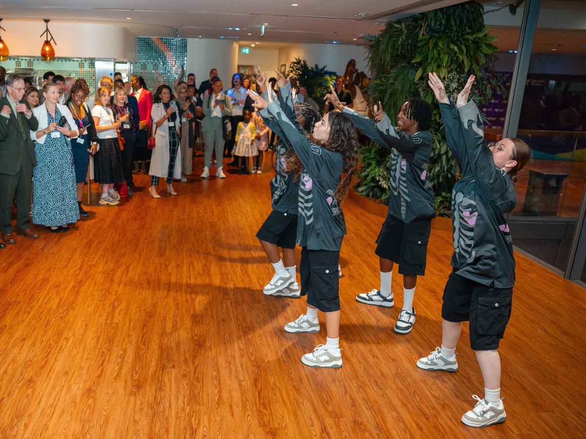 London Youth tweet media