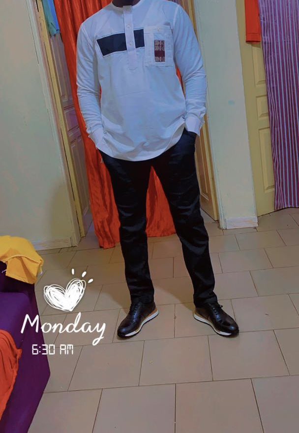 magiedufil's tweet image. Merci à Ndiogou pour cette superbe photo avec notre chemise. Vous êtes au top du style ! 👔 #ClientSatisfait #LookÉlégant”
#Magiedufil