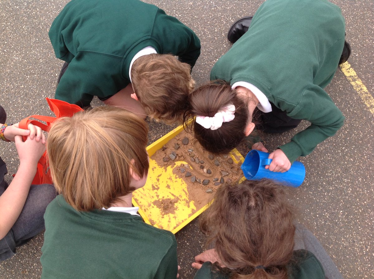 Crocodiles Class (@crocclass) on Twitter photo Crocodiles Class were very excited this afternoon while modelling the processes of erosion and deposition in Geography. They really enjoyed making a meander out of sand and watching the effect of the water as it flowed through! <a href="/WillowsCE/">Holy Trinity C of E Primary School</a> Crocodiles Class were very excited this afternoon while modelling the processes of erosion and deposition in Geography. They really enjoyed making a meander out of sand and watching the effect of the water as it flowed through! <a href="/WillowsCE/">Holy Trinity C of E Primary School</a>