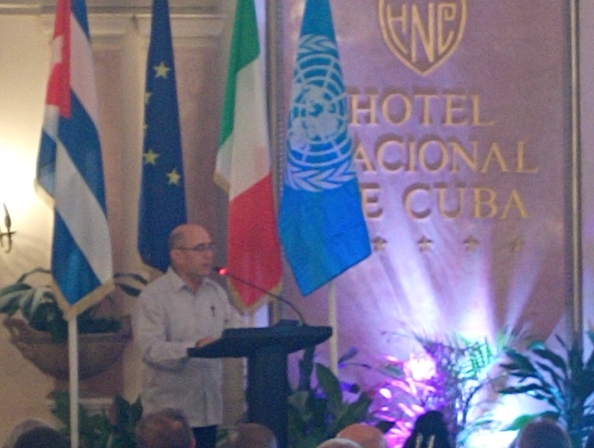 Presentación del "Programa para la transición ecológica hacia municipios sostenibles en Cuba", para promover la transición agroecológica y energética sostenible, la gobernanza efectiva, por medio de la articulación de los actores públicos y privados.
#MunicipiosSostenibles