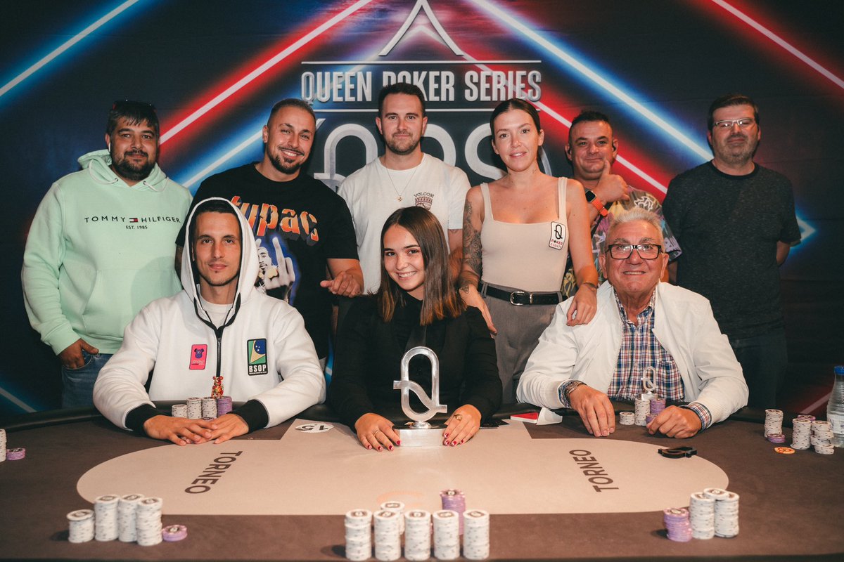 zachermax's tweet photo. Pues metemos FT en el Main Event de las @QueenPokerEvent de Badajoz en @CasinoExtremadu , entré chipleader pero descuadre para 5° puesto que sabe a poco aunque vienen bien los puntos para la general. Nos vemos por Mallorca!! https://t.co/mWY7DWLIbZ