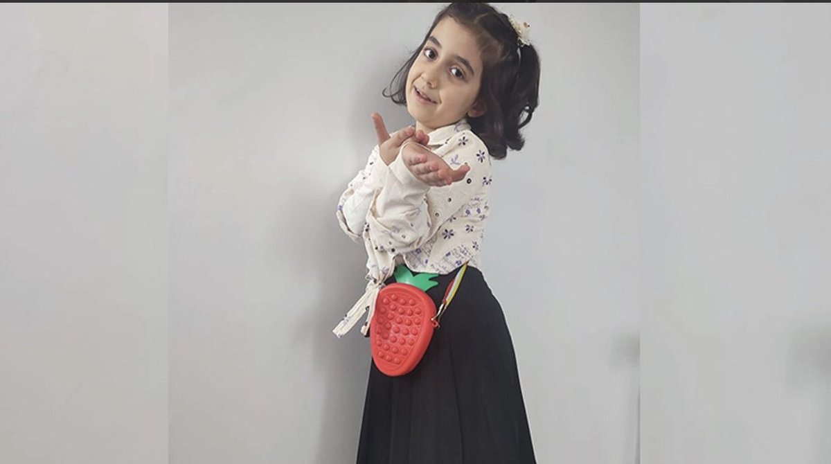 Diyarbakır’da 9 yaşındaki Rümeysa Sert kayboldu. 

Ailesi, Rümeysa'nın okul çıkışında, Huzurevleri ve Diclekent’in buluştuğu bölgede kaybolduğunu bildirdi.