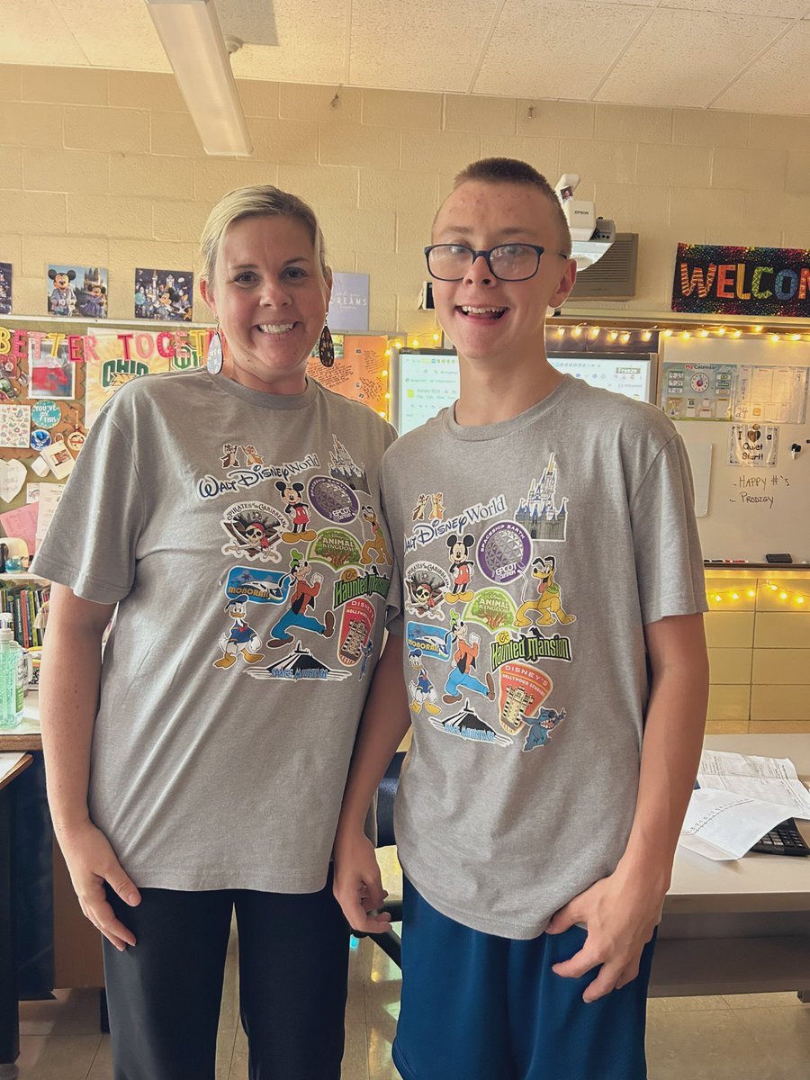 It’s not TWIN DAY….It’s ABC day. I’m Animal Kingdom for “Ashley” and he’s Velocity in Space Mountain for “Vincent.”

#spiritweek #wearefirebirds