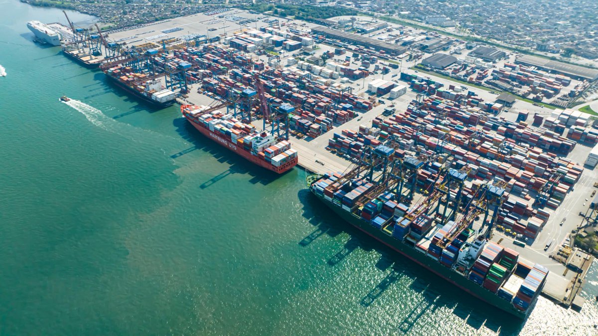 Brésil : CMA CGM va acquérir le premier opérateur brésilien d’infrastructures portuaires dlvr.it/TDdFYg