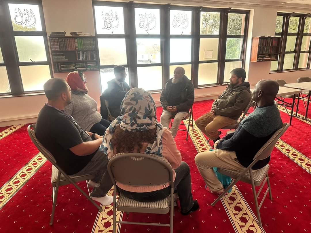Some of our undergraduate students doing a World Religions and Ideologies unit were on a field trip today visiting a Mandir, Masjid and Gurudwara. The day concluded with a wonderful fellowship at Southall Baptist Church.