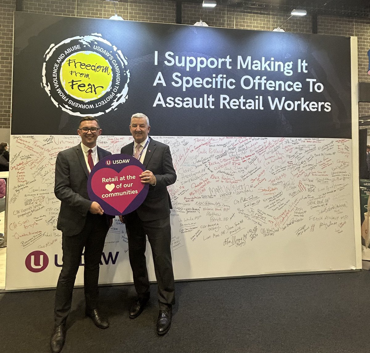 Dave McCrossen (@davemccrossen) on Twitter photo Fantastic to catch up with my MP <a href="/connor_naismith/">Connor Naismith MP</a> <a href="/UKLabour/">The Labour Party</a> conference.
Change is happening in Crewe & Nantwich and across the UK. Fantastic to catch up with my MP <a href="/connor_naismith/">Connor Naismith MP</a> <a href="/UKLabour/">The Labour Party</a> conference.
Change is happening in Crewe & Nantwich and across the UK.