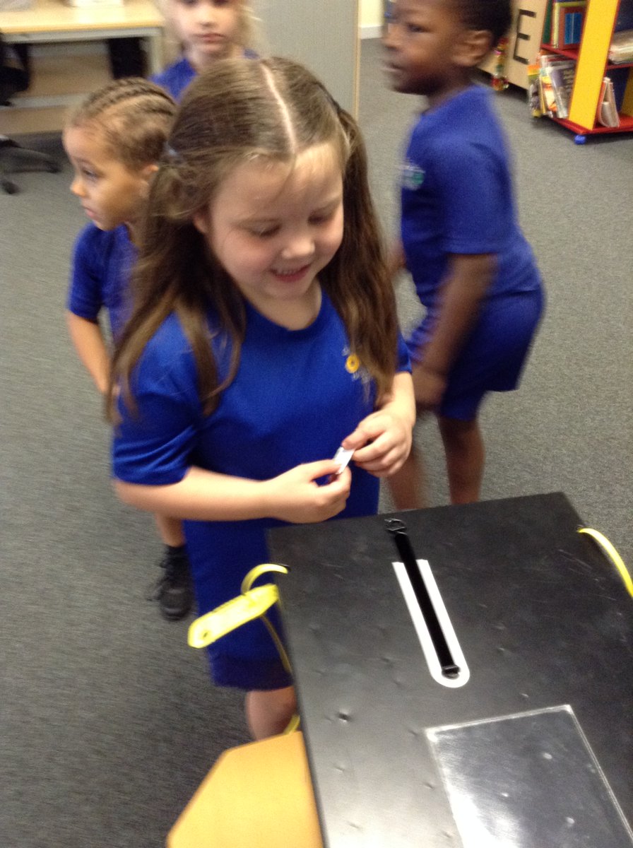 Mrs Cooper tweet media