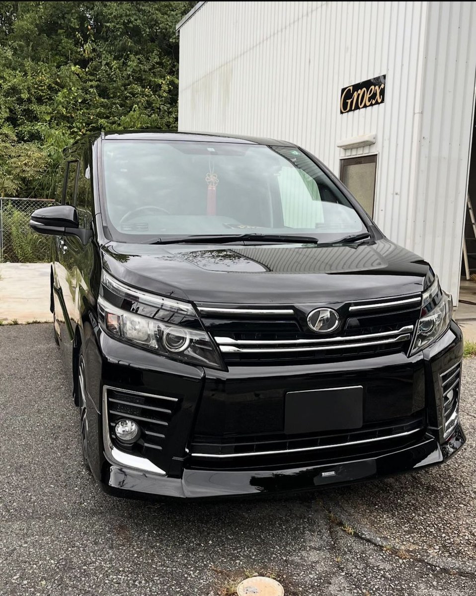 ヴォクシー

♦︎施工内容
ハード研磨(ボンネットのみペーパー研磨)
セラミックコーティング
ホイールコーティング
ウィンドウコーティング(全面)
樹脂コーティング

徹底的に磨き上げた一台となりました！
この度はご用命頂きありがとうございました🙇‍♂️

#groex