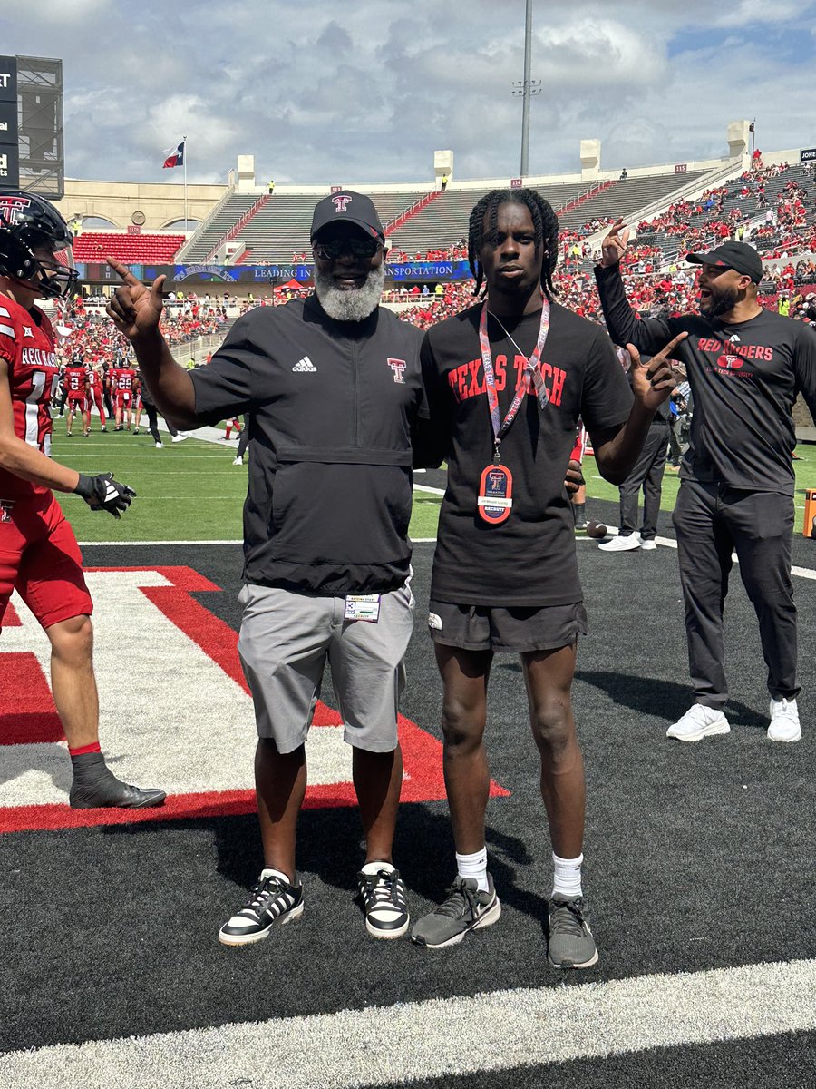 Ja (@ja_lloyd77) on Twitter photo I’d like to say thank you to <a href="/TexasTechTF/">Texas Tech Track & Field</a> the team and staff for inviting me on this amazing official visit to experience raiderland i had a great time meeting the team and seeing the campus i enjoyed it so much!! peep the cartwheel 😂
W visit ❤️🖤 #notcommited #WreckEm I’d like to say thank you to <a href="/TexasTechTF/">Texas Tech Track & Field</a> the team and staff for inviting me on this amazing official visit to experience raiderland i had a great time meeting the team and seeing the campus i enjoyed it so much!! peep the cartwheel 😂
W visit ❤️🖤 #notcommited #WreckEm