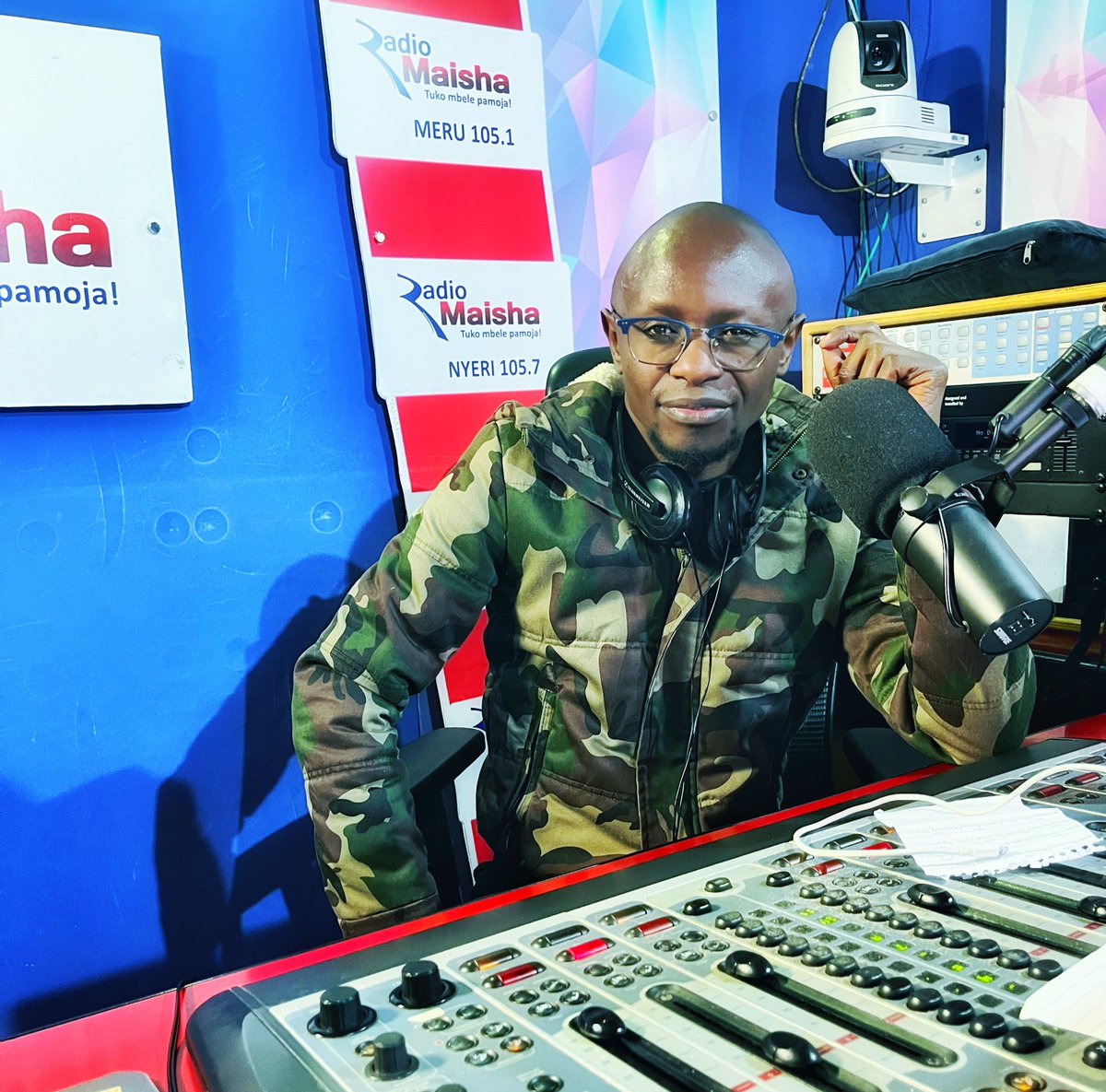 Time ya kula Rhumba
7pm-10pm <a href="/radiomaisha/">Radio Maisha</a> 
#RhumbaRepublik