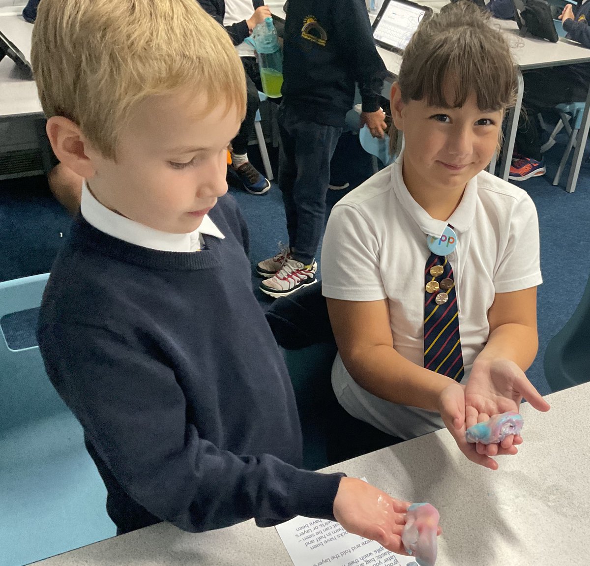 MRPAyear3a's tweet photo. Edible rocks! The children made igneous, metamorphic and sedimentary rocks to understand how they are formed. #MRPALearning #MRPAScience https://t.co/Yjc8e38gZk