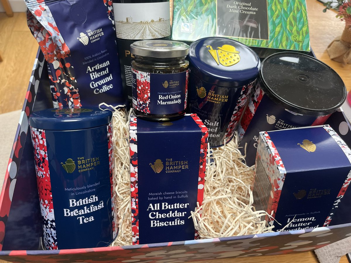 SpenceOgilvie (@ogilviesport) on Twitter photo <a href="/BritishHamper/">The British Hamper Company</a>
Thank you so much. High quality . Top drawer. British 🇬🇧 <a href="/themichaelcaine/">Michael Caine</a> Me too!!!! How lucky are we. #greatbritish #GB #food #cheese #wine #hampers <a href="/piersmorgan/">Piers Morgan</a> <a href="/BritishHamper/">The British Hamper Company</a>
Thank you so much. High quality . Top drawer. British 🇬🇧 <a href="/themichaelcaine/">Michael Caine</a> Me too!!!! How lucky are we. #greatbritish #GB #food #cheese #wine #hampers <a href="/piersmorgan/">Piers Morgan</a>
