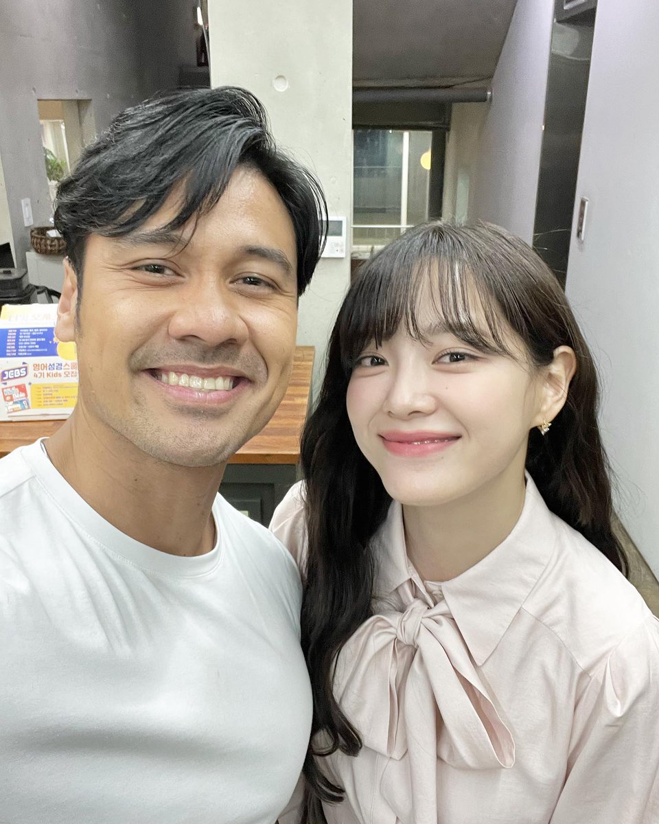 edyprayogo_'s tweet photo. Nama Korea🇰🇷: Kim Se Jong
Nama Indonesia🇮🇩: Rani https://t.co/KrFvfhiDuD