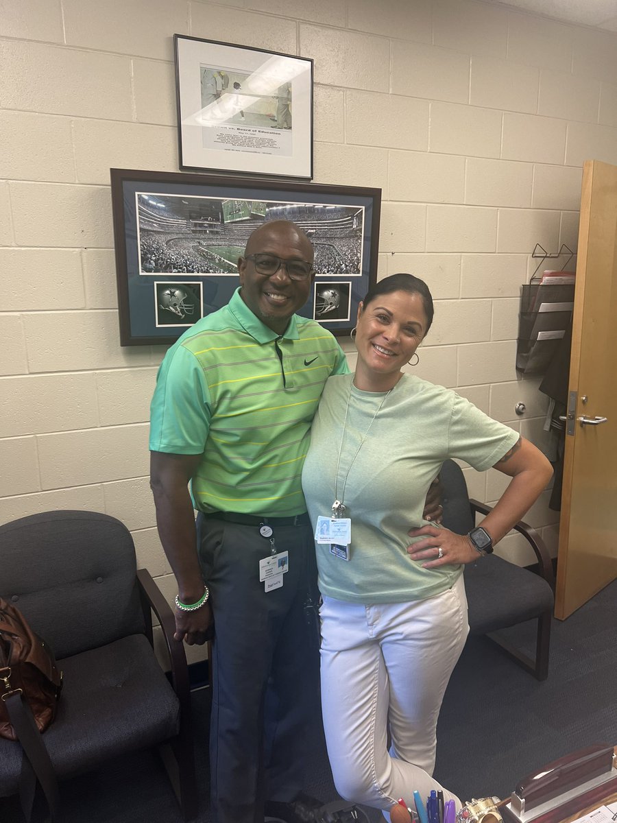 HCPSBW_BCA's tweet photo. Our “Start with Hello” week was awesome! So much participation from students, teachers &amp; staff! Thanks, Mrs. Jennett!#StartWithHello @HillsboroughSch @VanAyresHCPS @KarenPerezTampa @WashingtonShake @HCPSBoard @SDHCMagnet @MrGuestSSC @JuliaSCohen @hcpsdgaines @hcpspears @HCPSJones https://t.co/FckXFsAYkO