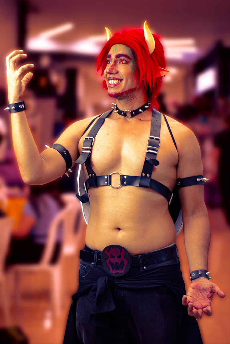 MasterNickCos's tweet photo. -El mejor de los maestros es el dolor-
Fotos: snimkyart (IG)
#cosplay #cosplaying #cosplayer #cosplayer #cosplayhot #bowser #bowsercosplay #mariobros #supermario #nintendo https://t.co/vPPhJxaz7E