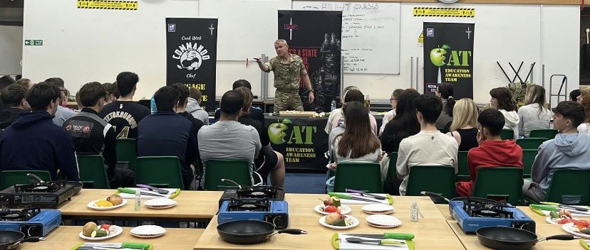 Commando Chef - MBE - tweet media