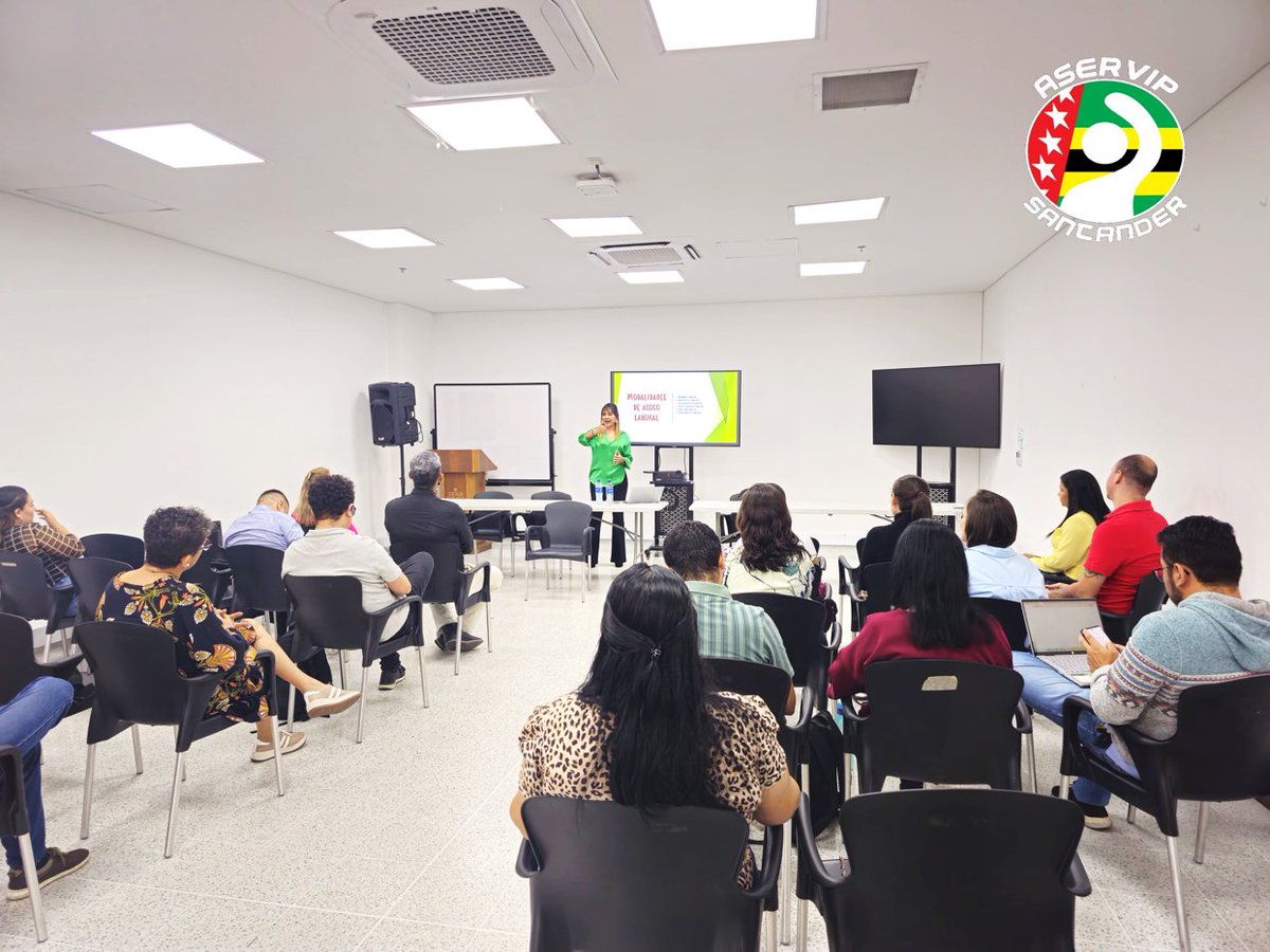 SAservip's tweet photo. El pasado 23 de septiembre de 2024 buscando fortalecer los conocimientos en el ámbito laboral de nuestros afiliados, se adelantó la capacitación sobre acoso laboral y sexual. ¡Desde ASERVIP nos empoderamos para dar a conocer sus derechos y prevenciones.! 💪 https://t.co/Io4URAQms4