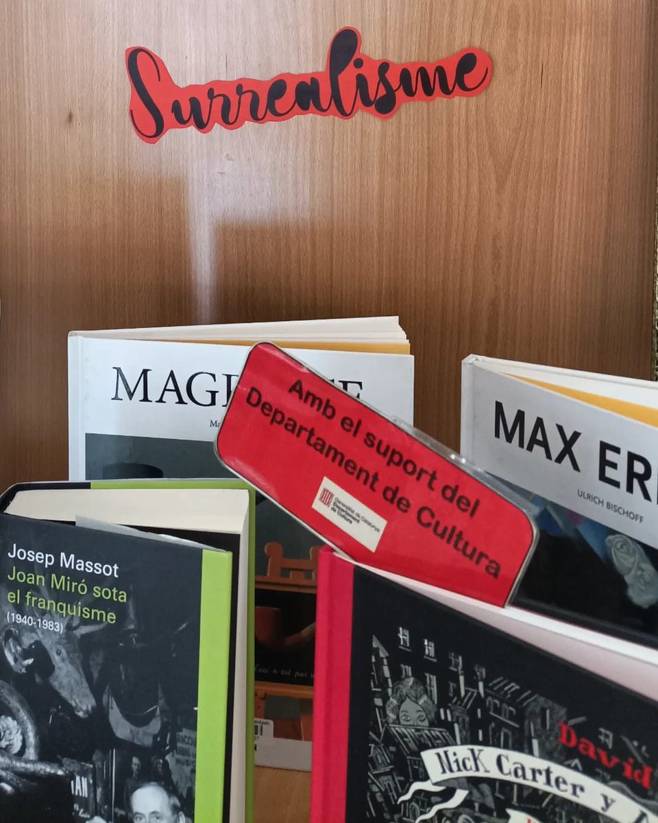 biblioalella's tweet photo. #Commemora2024 - El Surrealisme ✒️👁️🖼️⏳

La #biblioalella amplia el seu fons sobre el #surrealisme i artistes surrealistes.
❗ Novetats adquirides gràcies al suport del Departament de Cultura de la Generalitat de Catalunya
#OSIC #bibliotequesXBM #bibliosmaresme #AlellaFemCultura https://t.co/mkrQFYsU5J