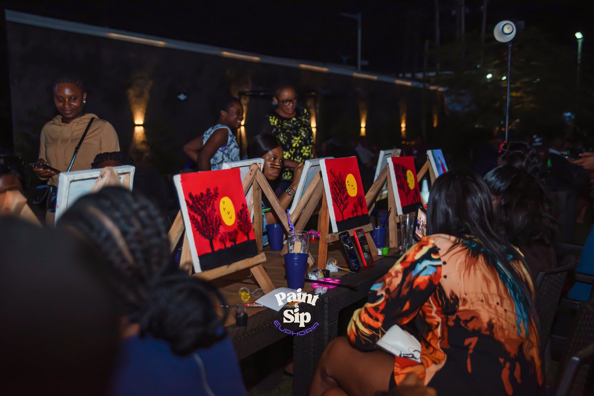 paintandsipeuph's tweet photo. Looking for where to ease your mind, unwind and create a new fun experience? We've got you covered 🤗

PAINT AND SIP EUPHORIA 
This Thursday, 26th September, we're bringing to you and unforgettable evening of Art 🎨🖌️🍷

Ticket are available N15k per person
#PaintandSipEuphoria https://t.co/oYIgMrFAb7
