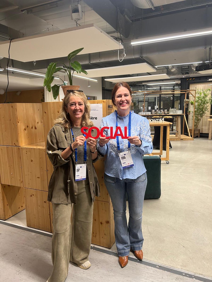 AdinberriFund's tweet image. 🇫🇷#ADINBERRI Lillera (Frantzia) joan da @interregeurope programaren lehenengo #ProjectTrainingDays ekimenean parte hartzeko, #NahiGabekoBakardadea-ri buruzko #Korale proiektua dela eta

➡️Finantza- eta komunikazio-alderdiei helduko die 3 jardunaldietan, eta networking-a egingo du