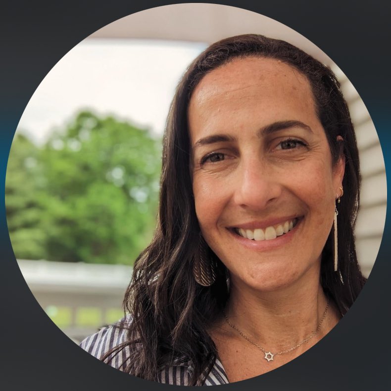 StopArabHate's tweet photo. 🚨 “Your stupid religion… You better behave otherwise they might cut your head off”

Marina Kruter Erijman is a dentist at North Shore Community Health in Massachusetts

📧 CEO: margaret.brennan@nschi.org https://t.co/dtJPkyhogI