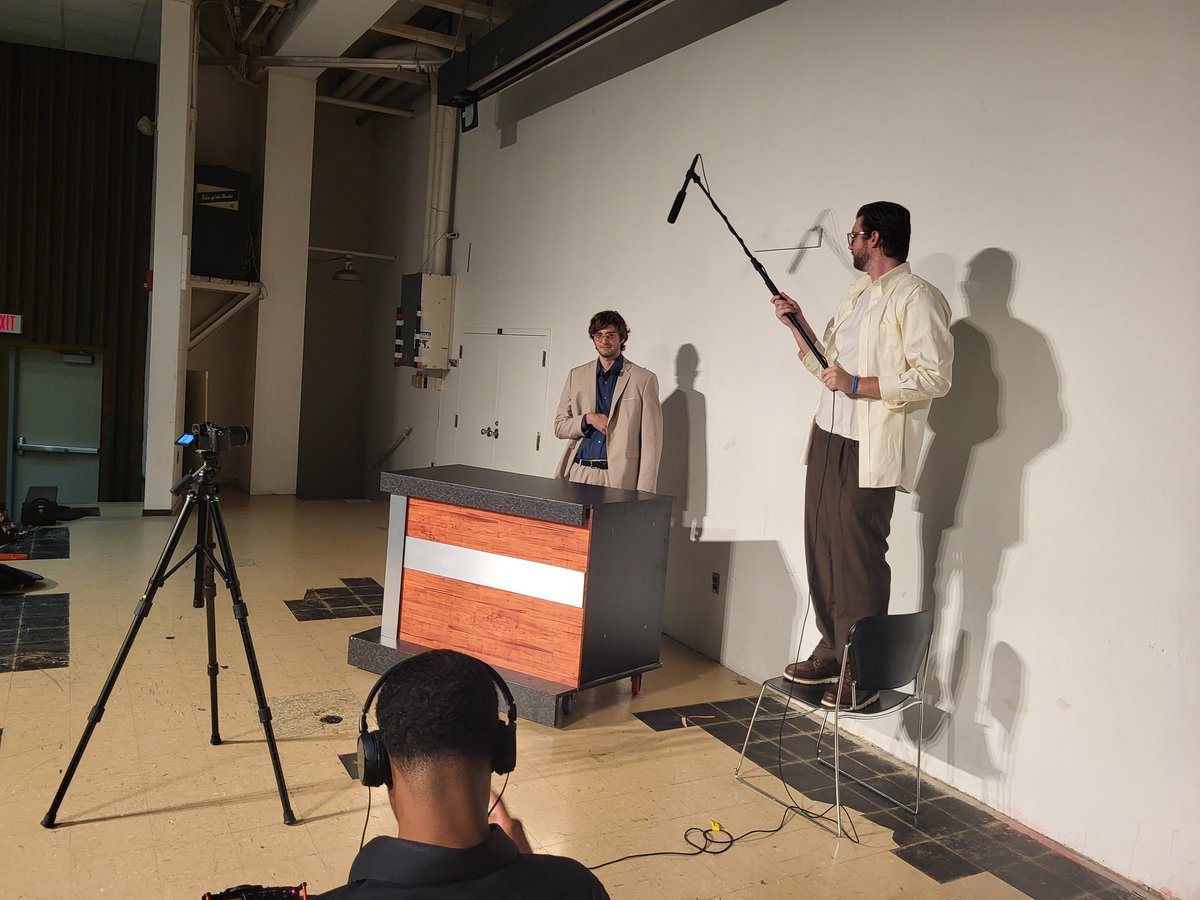 AkronAfterHours's tweet photo. HUGE BEHIND THE SCENES DROP FOR OUR FIRST EPISODE!!! BLOOPERS FOR ENTIRE LAST SEASON ALSO DROPS TOMORROW AT NOON ON YOUTUBE, SUPER EXCITED FOR THIS YEAR!!! :D :3

#ztvakron #ztvakronafterhours #ztvaah

1 of 2 https://t.co/gYTxFOIzPL
