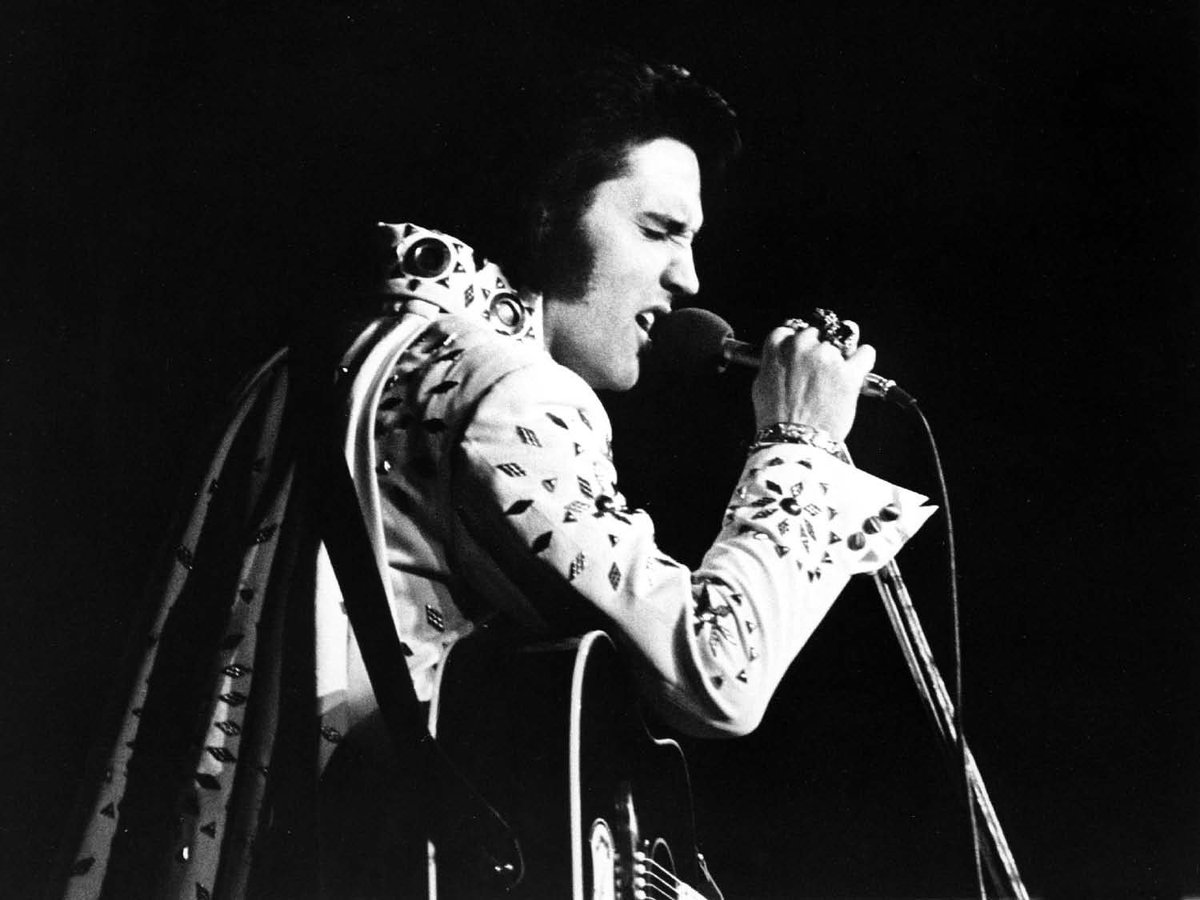 “I want to tour again. I want to go out and work with a live audience.”

#ElvisPresley #Icon #Music #Quote #Tour  #Fame #ElvisLegacy #Star