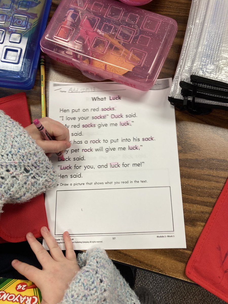 kristie_clark's tweet photo. Spent the morning with @sc_elementary First grade. Can you guess what foundational literacy skill they are learning in Tier 1 this week?!? Fabulous explicit instruction with digraph -ck and lots of aligned practice. 😍 https://t.co/I6Xorgwppm