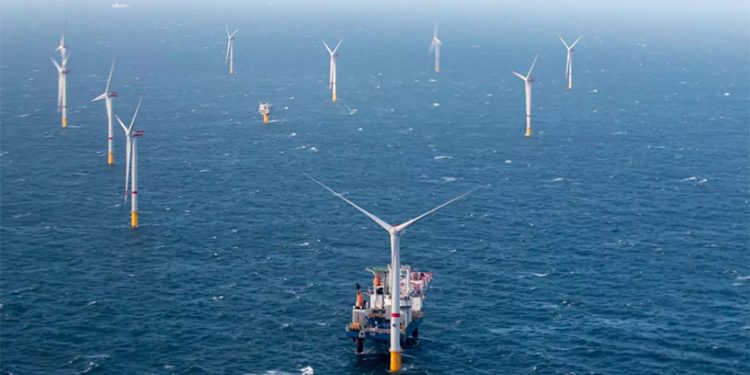 Estalvia's tweet photo. El Govern catalán impulsará la instalación de aerogeneradores en el golfo de Roses en 2025 https://t.co/C894mythfw https://t.co/CtjaSTfy63