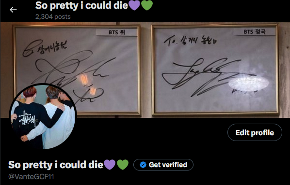 VanteGolden12's tweet photo. @HopeTK000 #AlwaysWithTaehyung
#AlwaysWithJungKook
#AlwaysWithTaekook https://t.co/6AyPS2mU03