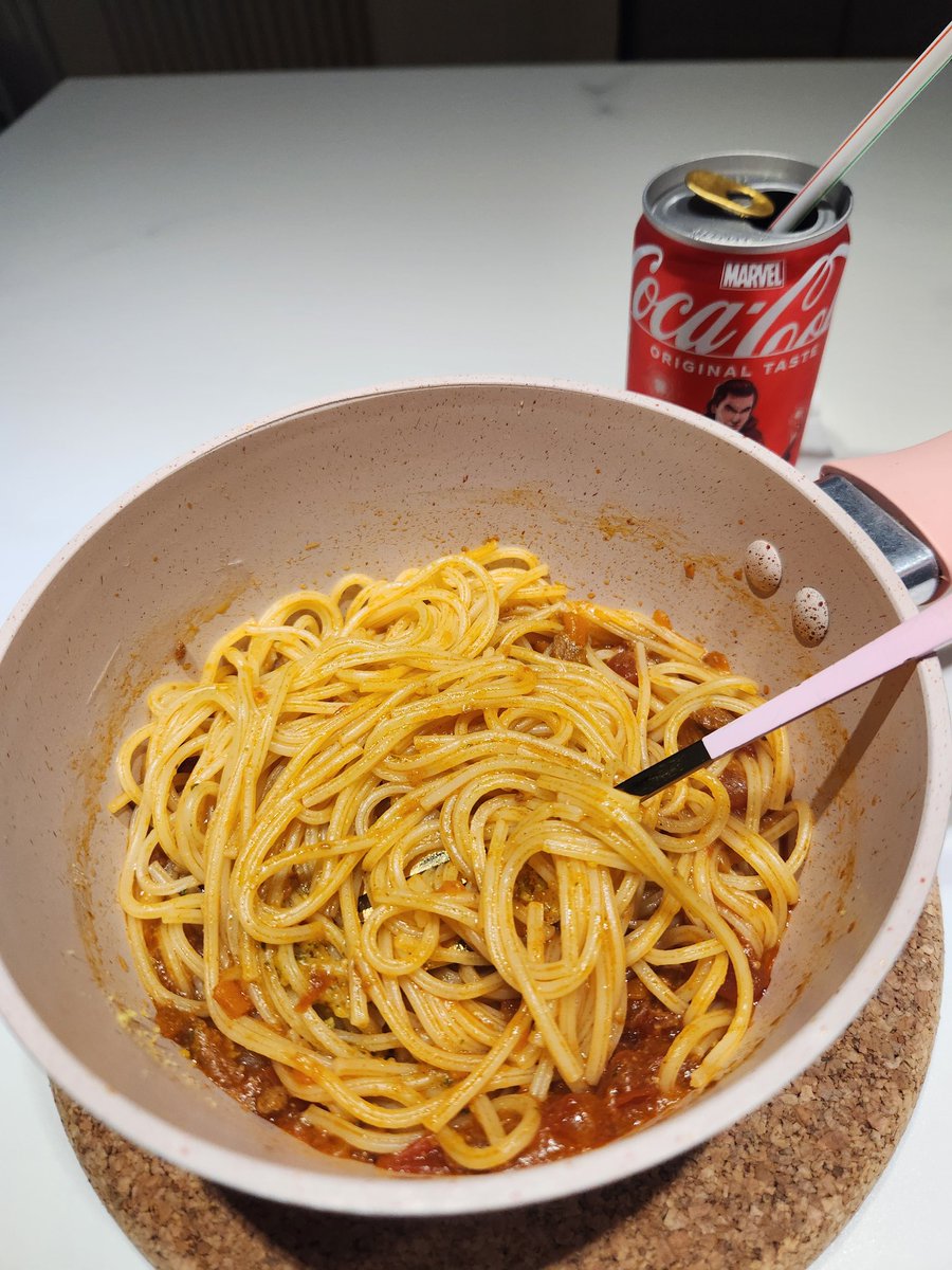carmen0331's tweet photo. 最愛嘅晚餐

快＆正

#晚餐 #dinner #supper #是日の公主廚房菜單 #princesskitchen #自家煮 #homemade #selfmade  #저녁식사 #晩ごはん https://t.co/4IahABIZ1w