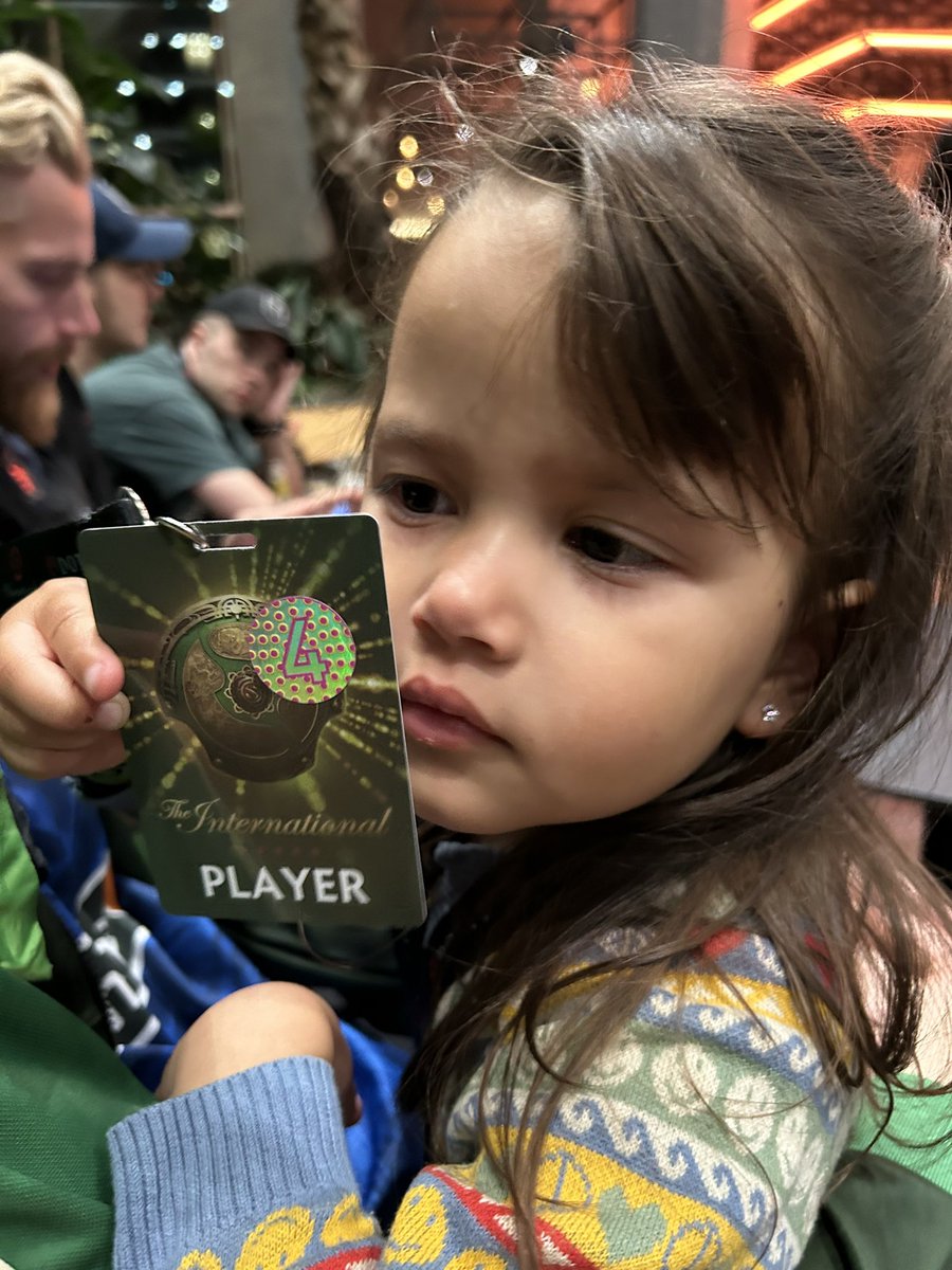 mwrmy's tweet photo. This year, my daughter and I were incredibly fortunate to watch @TopsonDota play live. While I don’t play Dota myself, being in the crowd with such passionate fans was a surreal experience. I’ve never felt that kind of energy before, and I’m so grateful to have been part of it, https://t.co/OJ11qUwN8p