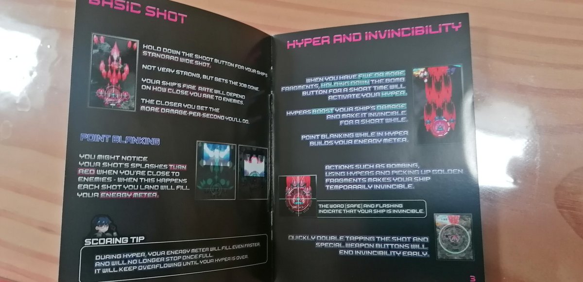 ffdek's tweet photo. Petite réception du jour. Le Gunvein de @ngdevteam
Quasiment un an d'attente mais ça valait le coup. Je suis en kiffe devant la notice du jeu. C'est tellement rare en 2024 qu'il faut le souligner 😊
#Gunvein #NGDEV https://t.co/rzx3eQZib4