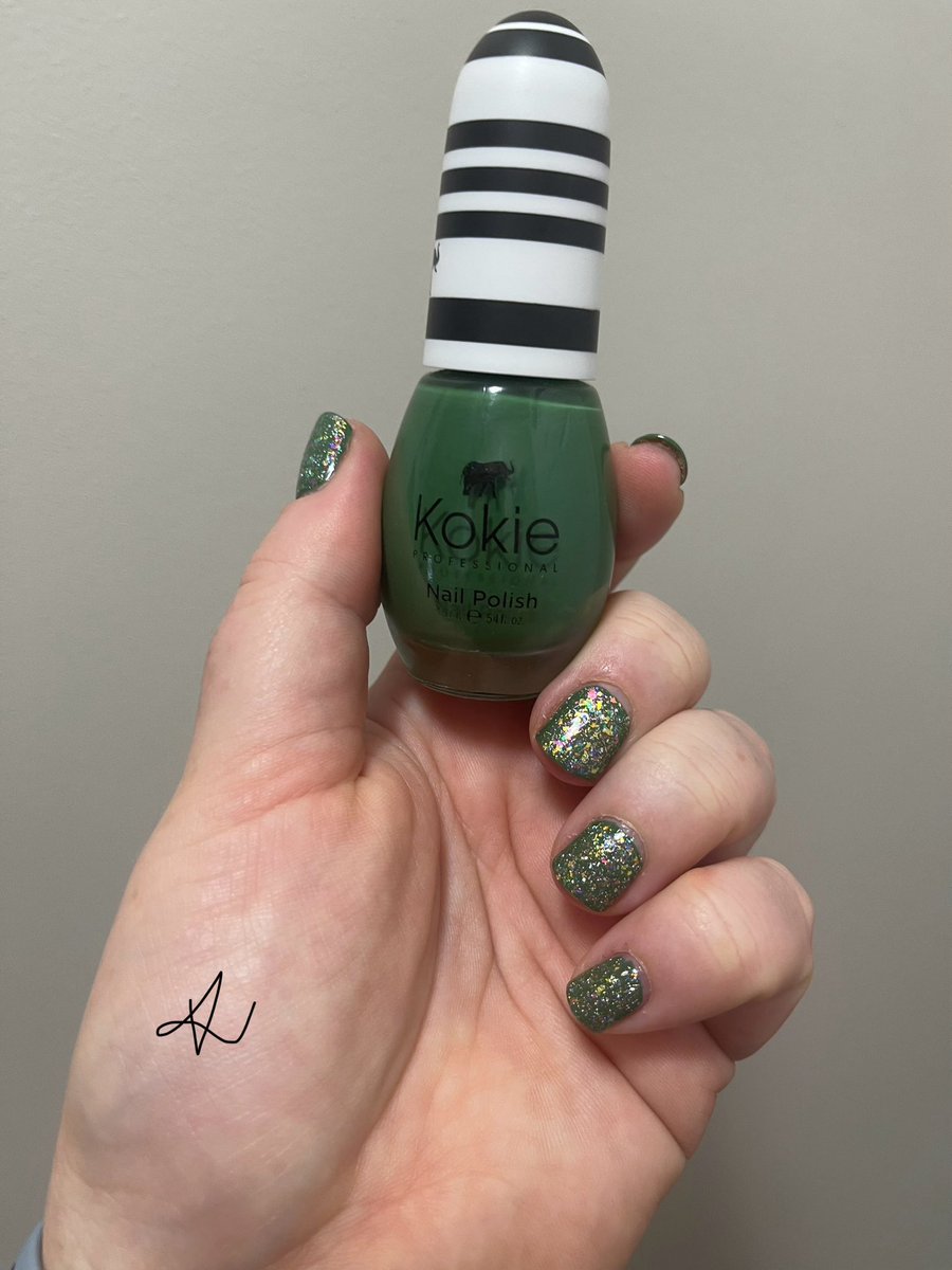 Another perfect green added to my collection! <a href="/KokieCosmetics/">Kokie Cosmetics</a> thanks!!!