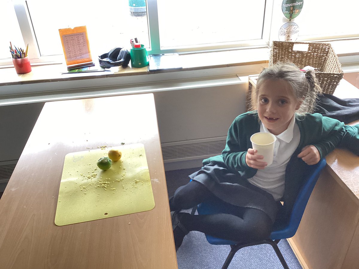 allsaintsfed's tweet photo. Year 2 had an exciting afternoon creating and tasting fruit smoothies! #ASFDT https://t.co/epg8BMhzok