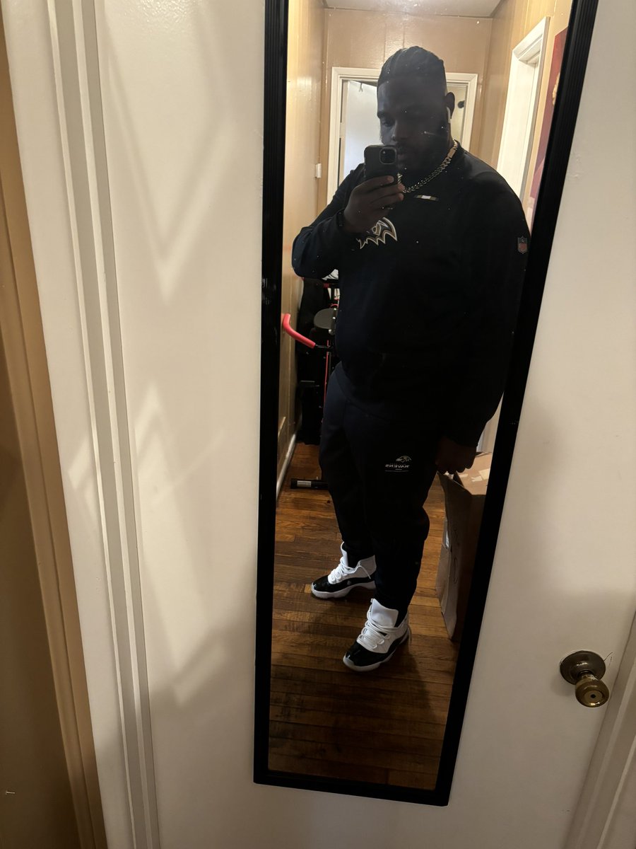 DonCuz_'s tweet photo. What’s up world https://t.co/EKUcC2siP8