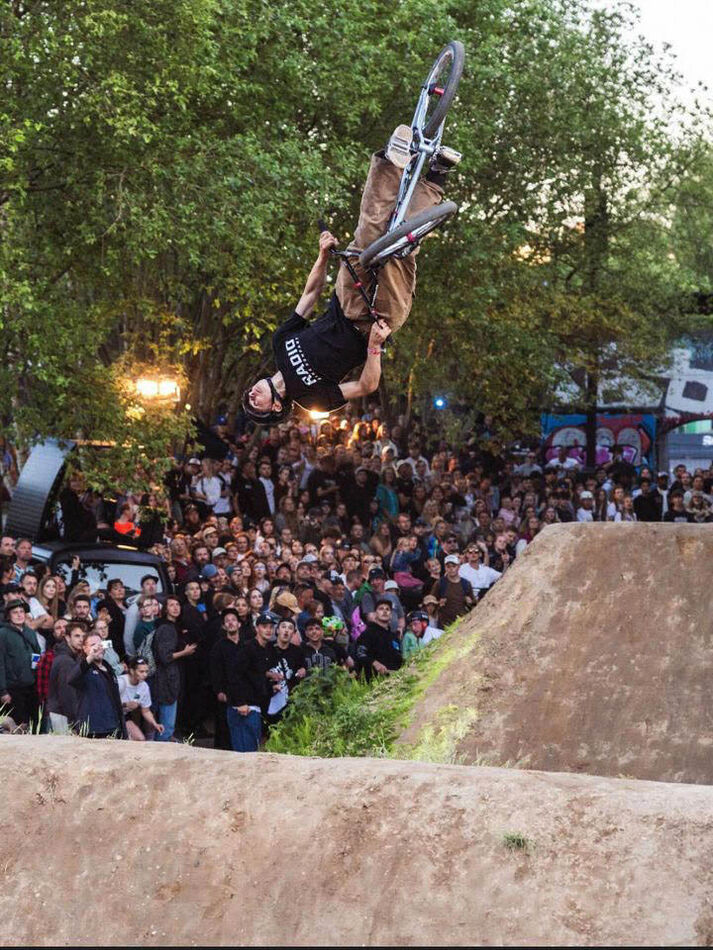 Bart de Jong tweet media