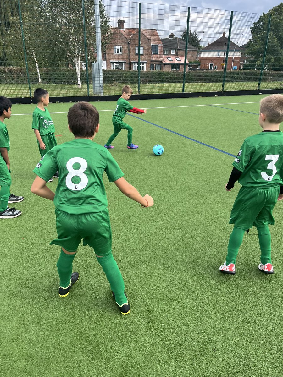 These boys were fantastic this afternoon at a football tournament ⚽️ they showed great determination and teamwork and represented our school brilliantly #BGSport #BGExtra