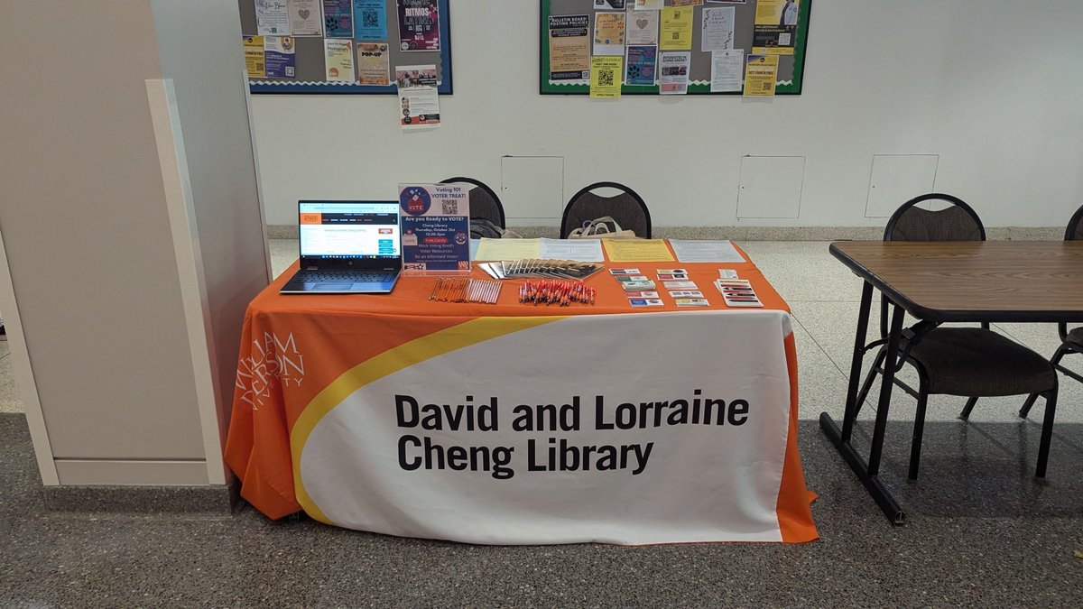 Pop up library is out on campus today 9/24. Find us in the Student Center (by the bookstore). 12:30-2pm. 

Giveaways &amp; Voter registration 

#wpunj
#twillyp