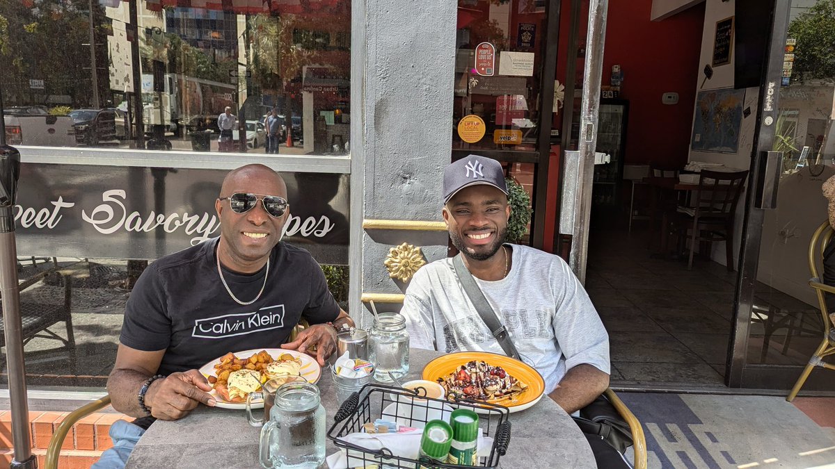 StanleyJacobs11's tweet photo. We found this very nice French Cafe called Chez Faby at downtown Tampa https://t.co/OrPO2GkxkO