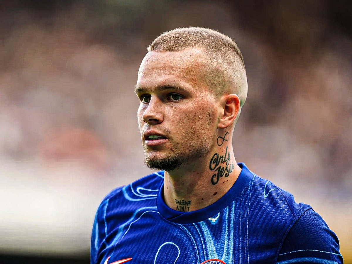 Chels HQ tweet media