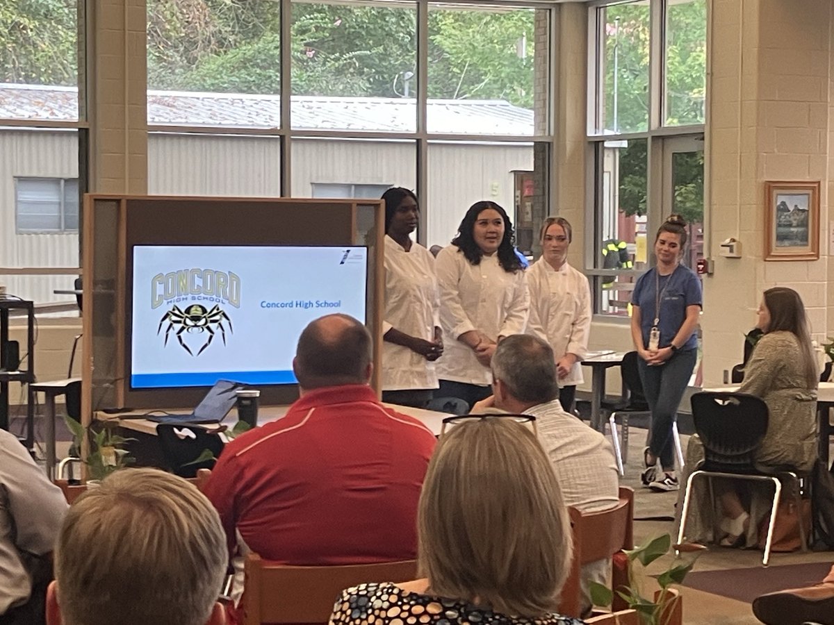 So proud of our Culinary students at Concord High School! They prepared an amazing meal for today’s principals meeting. Thank you, Ms, Jones and your team! ⁦@SpidersCHS⁩ ⁦<a href="/CTEforNC/">NC Career and Technical Education</a>⁩ ⁦<a href="/CabCoSchools/">Cabarrus Co. Schools</a>⁩ ⁦<a href="/CabarrusCTE/">Cabarrus County CTE</a>⁩ #movingfuturesforward