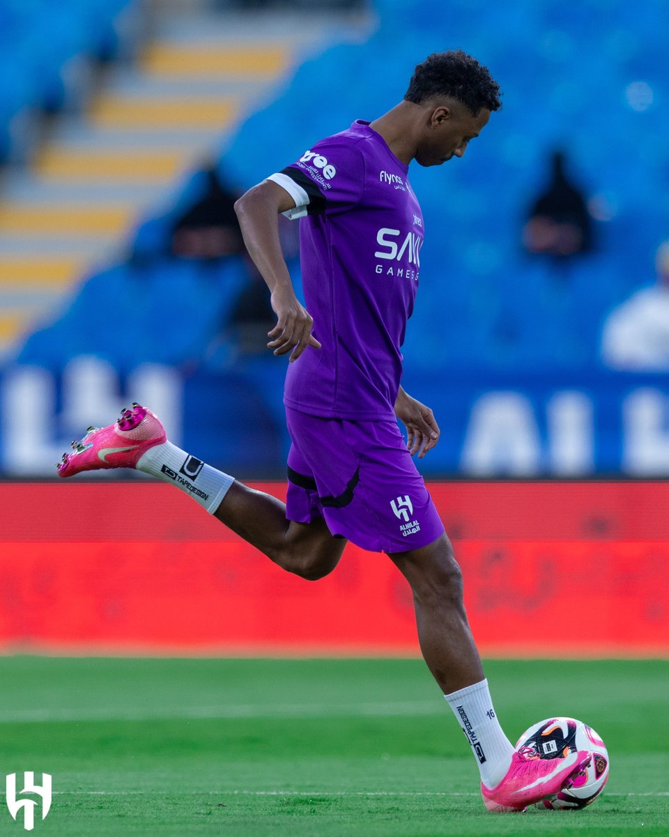 UT_sa2's tweet image. احد يجيب لنا نسبة التمريرات الناجحة للعله هذا 👇🏻
#الهلال_البكيريه