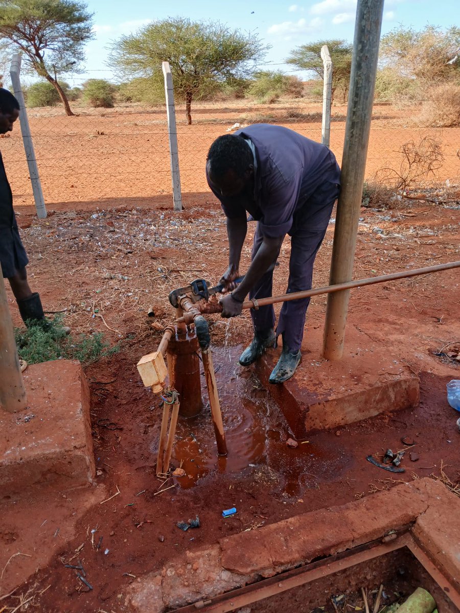 waterdpt008's tweet photo. Our BRT team successfully restored the Dela Borehole in Eldas Sub-county. The technicians retrieved the borehole equipment, repaired the damaged drop cable and reinstalled the system bringing the borehole back into operation. https://t.co/44PxKwRjV2