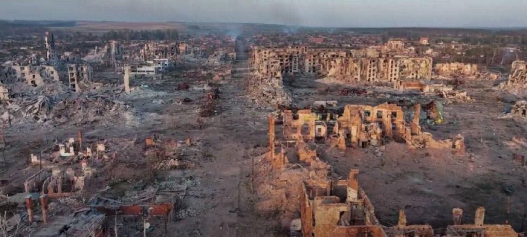 Toriadus's tweet image. #russia is committing the most horrific and unthinkable war crimes of the 21st century, while the #West sits back and watches.
The West has decided to build its economic well-being on the bones of millions of Ukrainians.