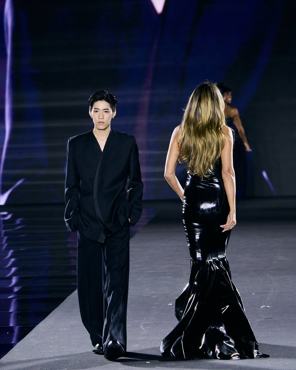 PPKRIT LE DÉFILÉ L’OREAL RUNWAY ✨

#LeDefileLOrealxPPKrit
#LeDefileLOreal #LOrealParisTH
#WorthIt #LeDefileLOreal
#LOrealParisSkincare
#PPKritt